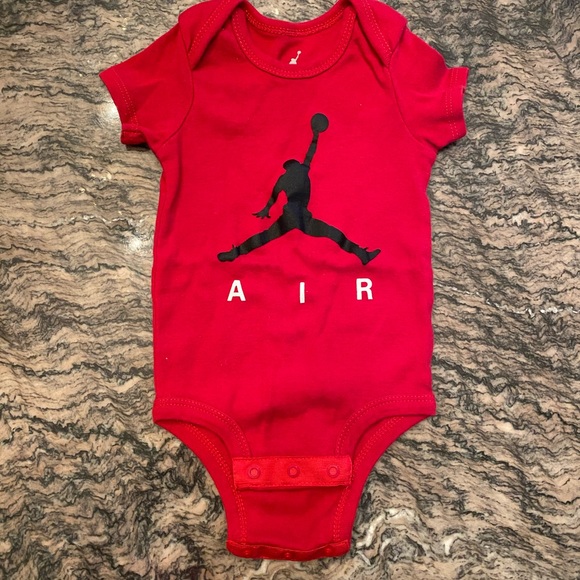 Jordan Classic Bodysuits - Picture 8 of 16